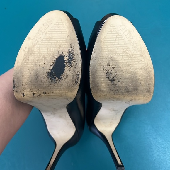 Guess heels. Worn once - Picture 5 of 6
